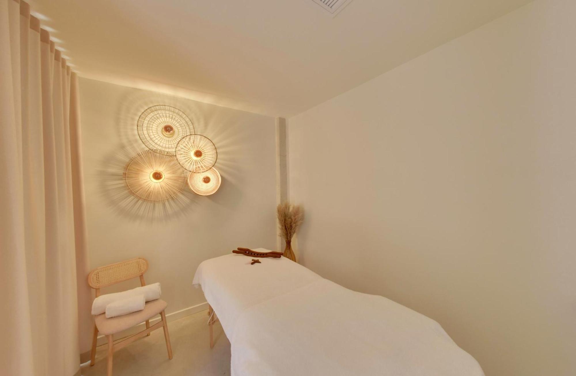 La Maison Gaia Hotel & Spa Torreilles Bagian luar foto