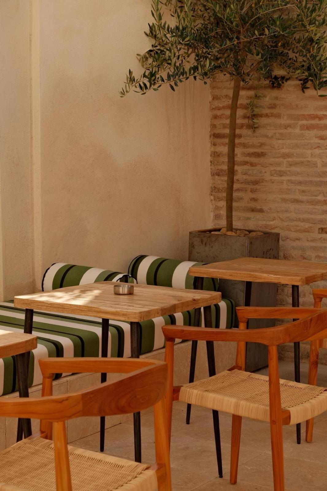 La Maison Gaia Hotel & Spa Torreilles Bagian luar foto